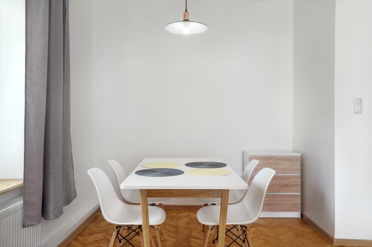 Evva & Peppe Old Town Flat * Warschau
